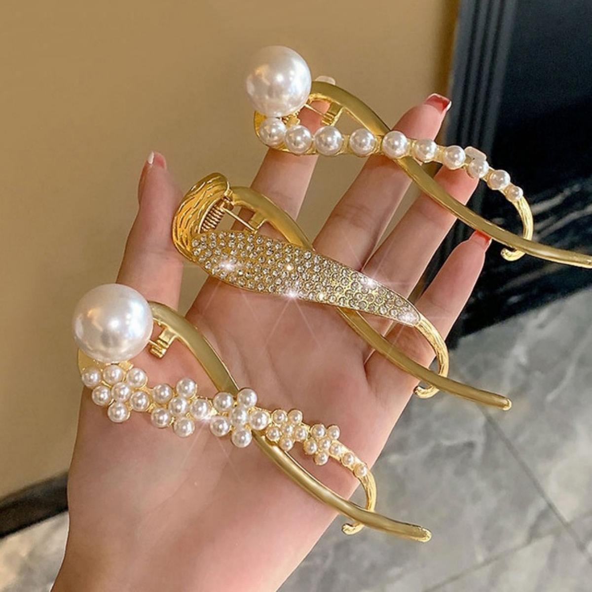 Elegant Glitter Pearl Hair Cli - Korean Women Lifestyle 评论和价格